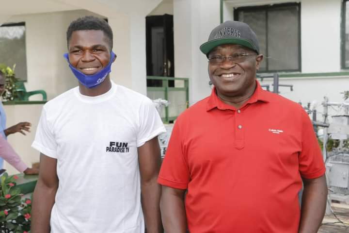 Ikpeazu awards scholarship to Abia-born electricity transformer innovator