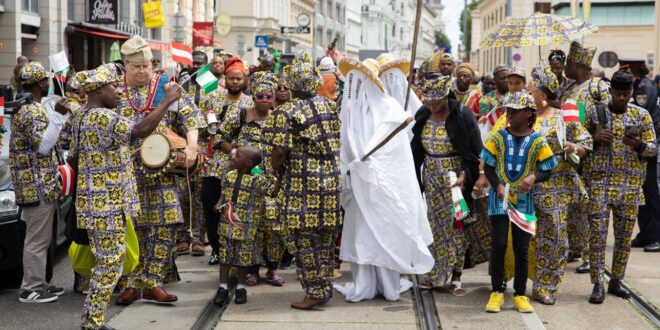 Nigerian-German Cultural Carnival holds in Frankfurt September 10